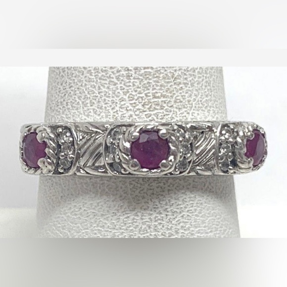 Judith Ripka Jewelry - Judith Ripka Ring (size 7)